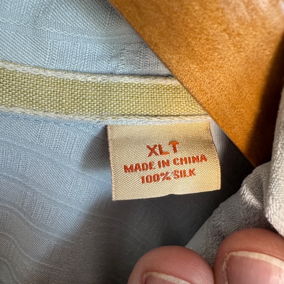 Tommy Bahama Mens 100% Silk Tropical Hawaiian Jacquard Shirt Blue‎ Size XLT Dad - Picture 4 of 16
